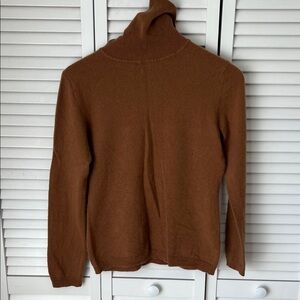 Garnett Hill Brown Turtleneck Sweater Sz M